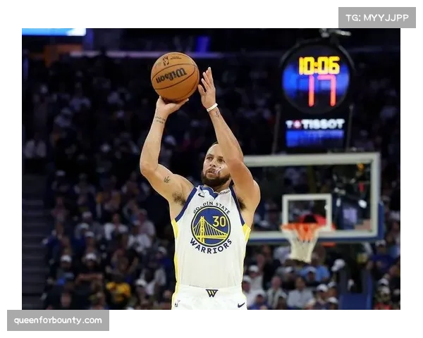 勇士关键时刻失误频频,库里致命一球断送逆转希望