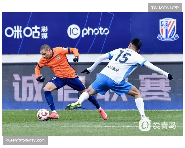 青岛海牛叶博亚两射一正一进球，本土前锋展现把握能力